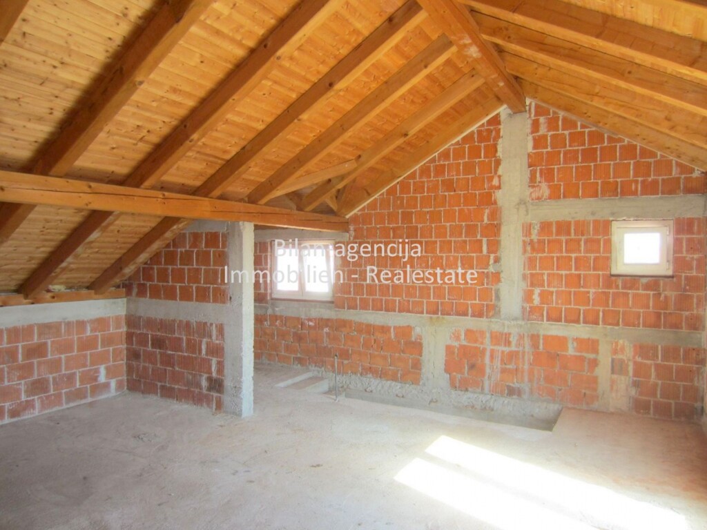 Image 4866021 - 13