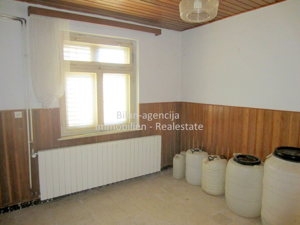 Image 4866021 - 7