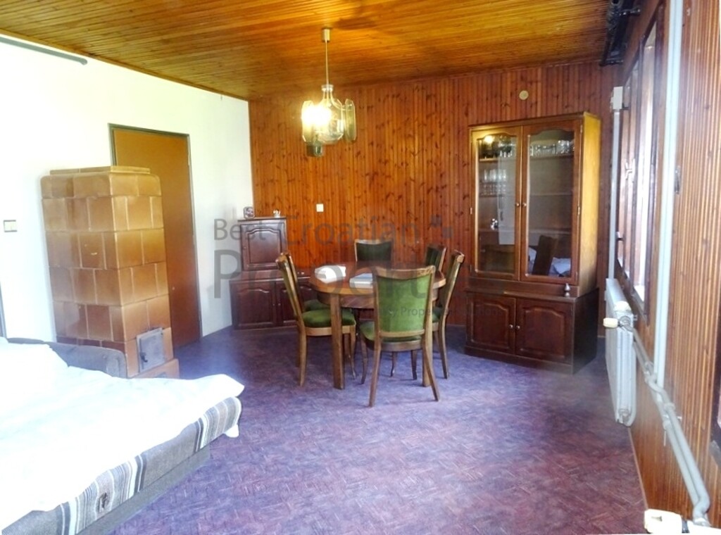 Image 4867086 - 6