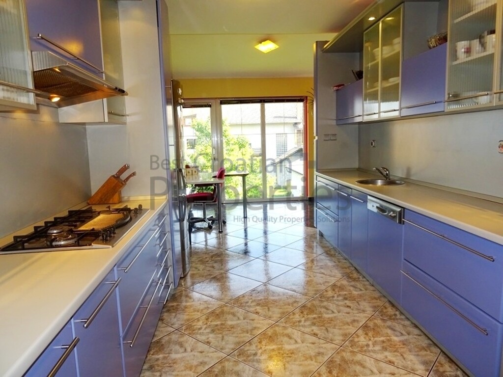 Image 4867086 - 9