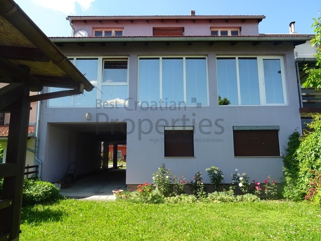 Image 4867086 - 1