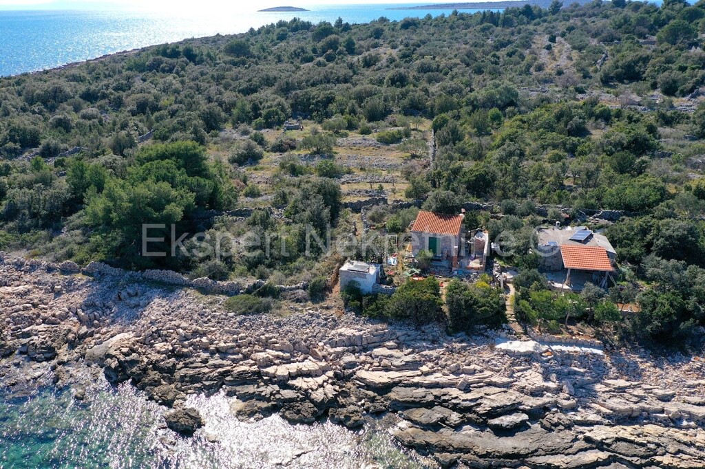 Image 4869227 - 6