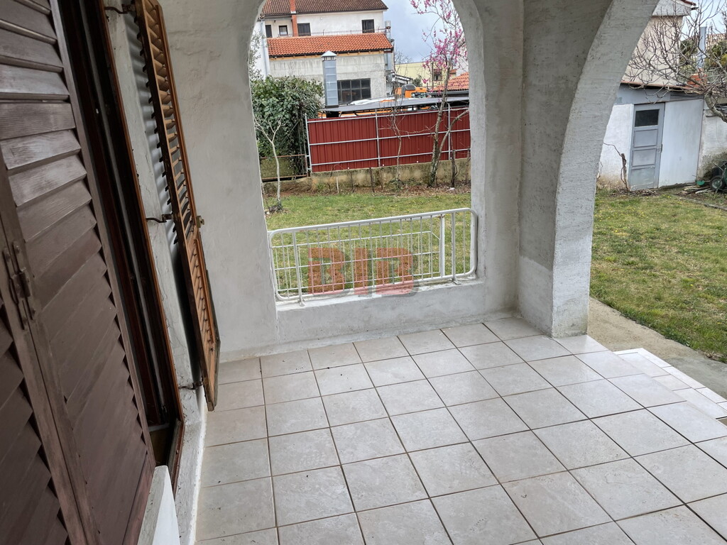 Image 4884482 - 8