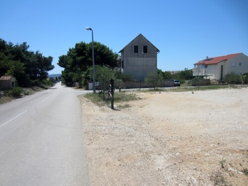 Vodice, građevinsko zemljište, 1.200 m2