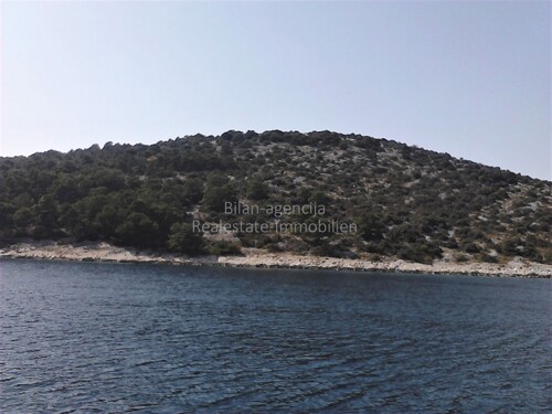 Thumbnail 4886117 - 7