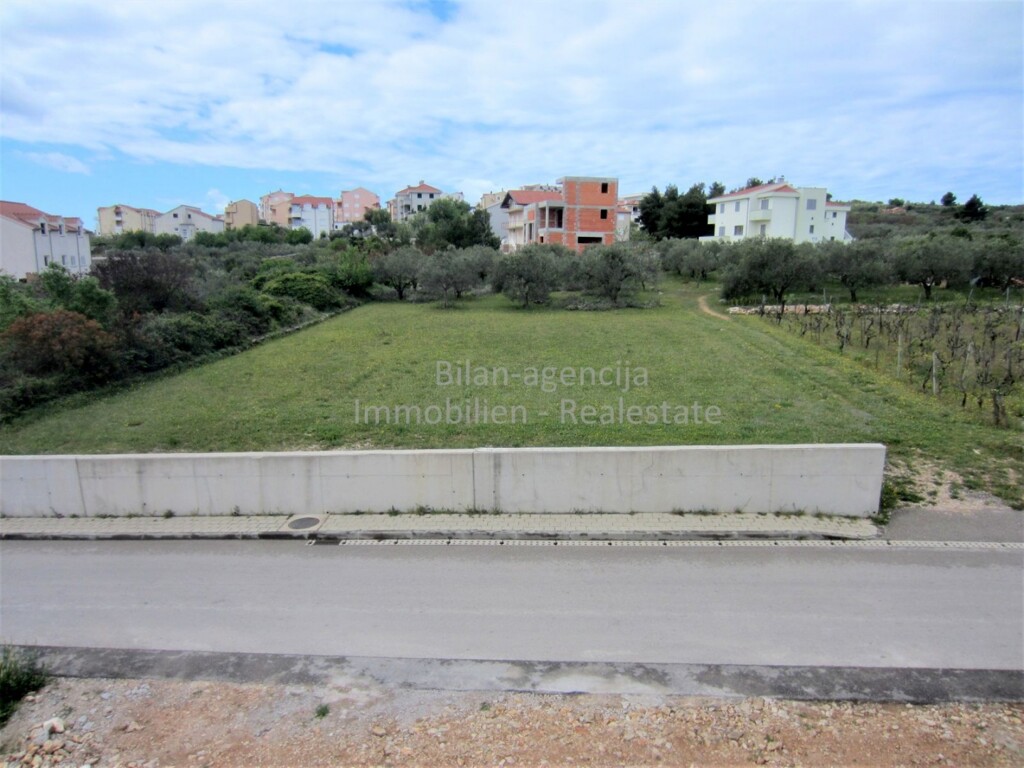 Image 4886800 - 1