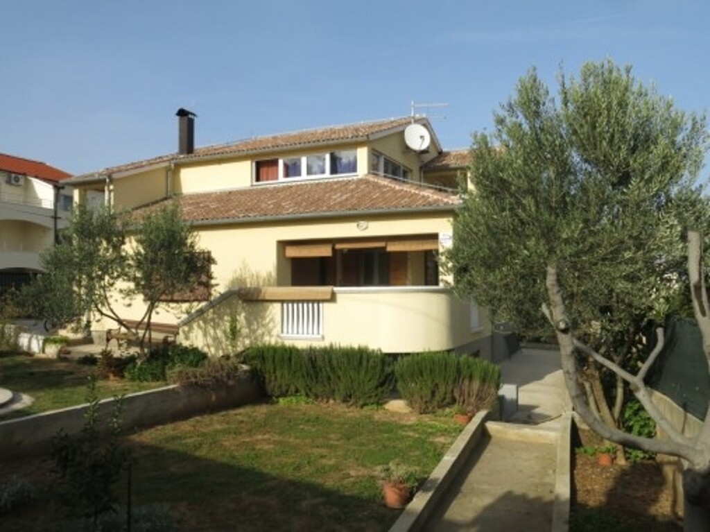Image 4889870 - 1