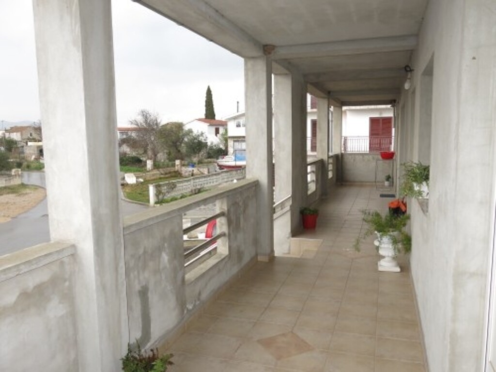 Image 4889871 - 3