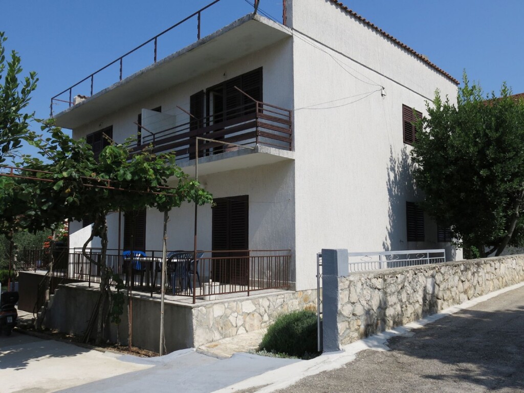 Image 4890465 - 3