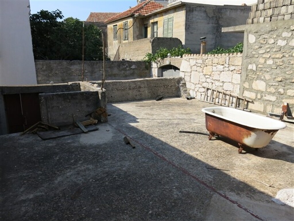 Image 4890468 - 4