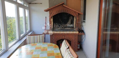 Thumbnail 4891028 - 2