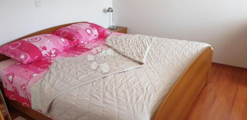 Thumbnail 4891028 - 4