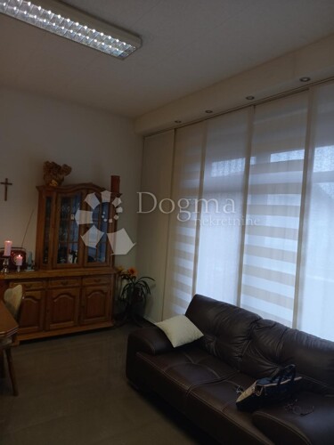 Thumbnail 4948945 - 25