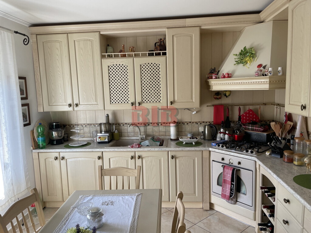 Image 4948956 - 7