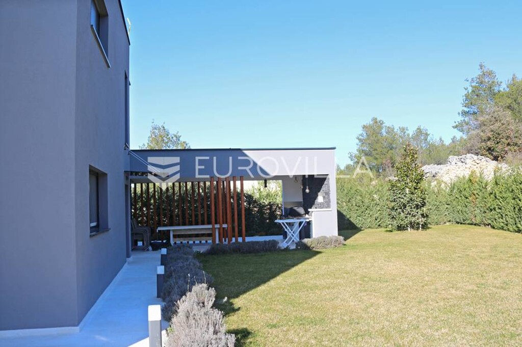 Image 4954014 - 29