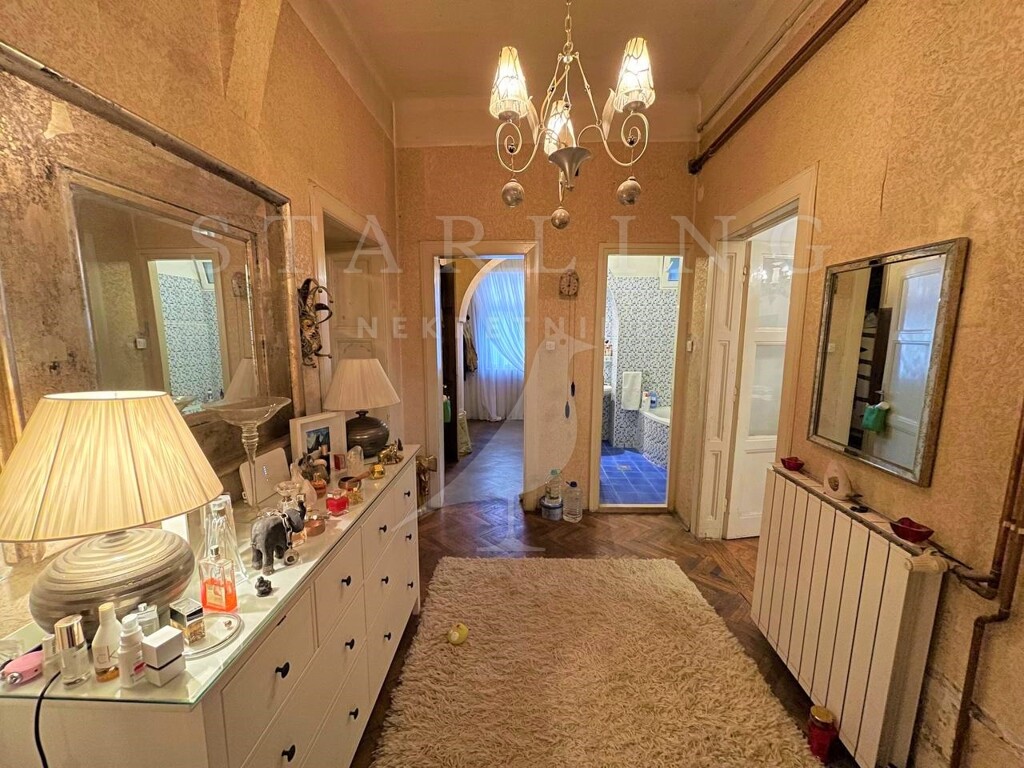 Image 4956619 - 8