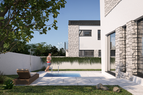 Thumbnail 4956967 - 3