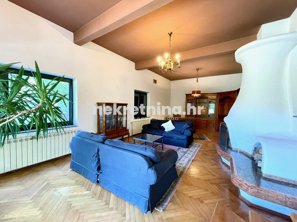 Image 4957100 - 2
