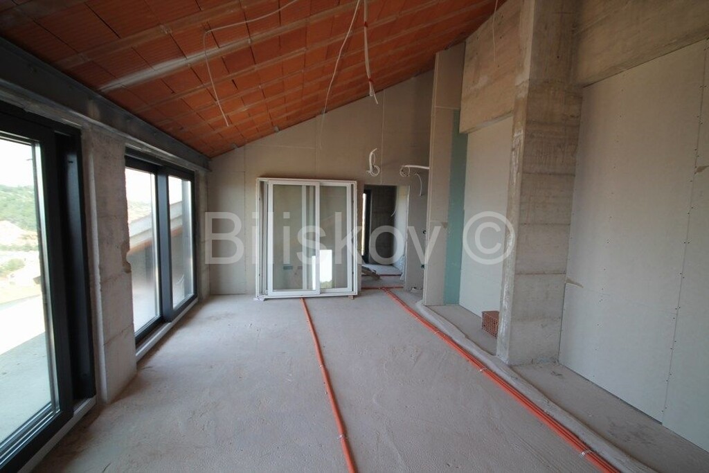 Image 4961465 - 12
