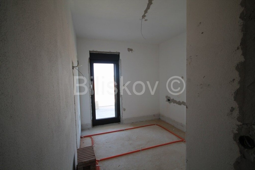 Image 4961465 - 9