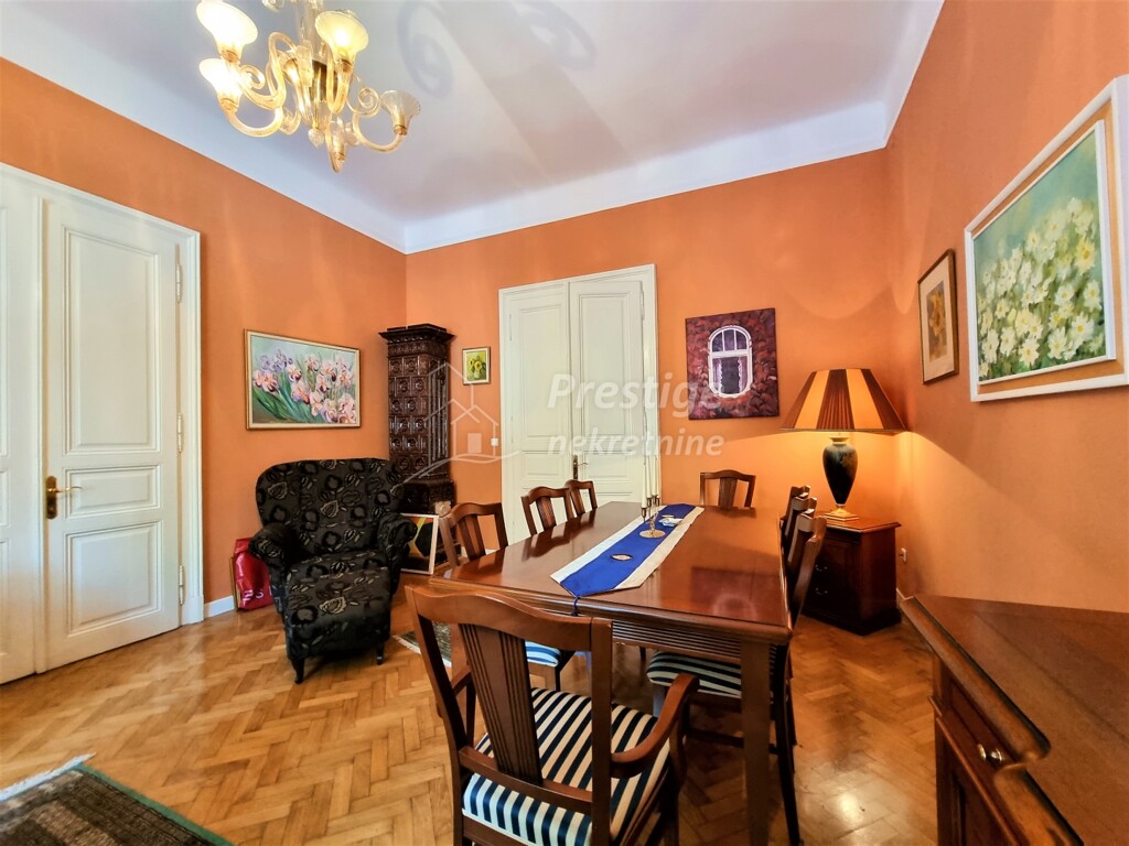 Image 4963667 - 5