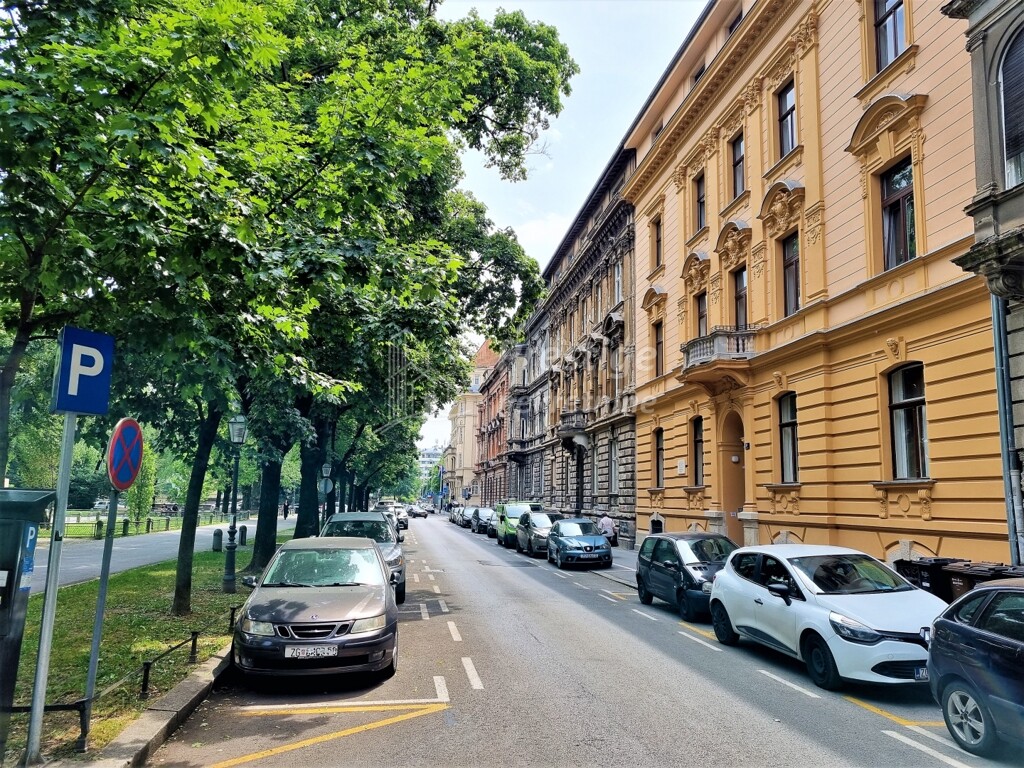 Image 4963667 - 25