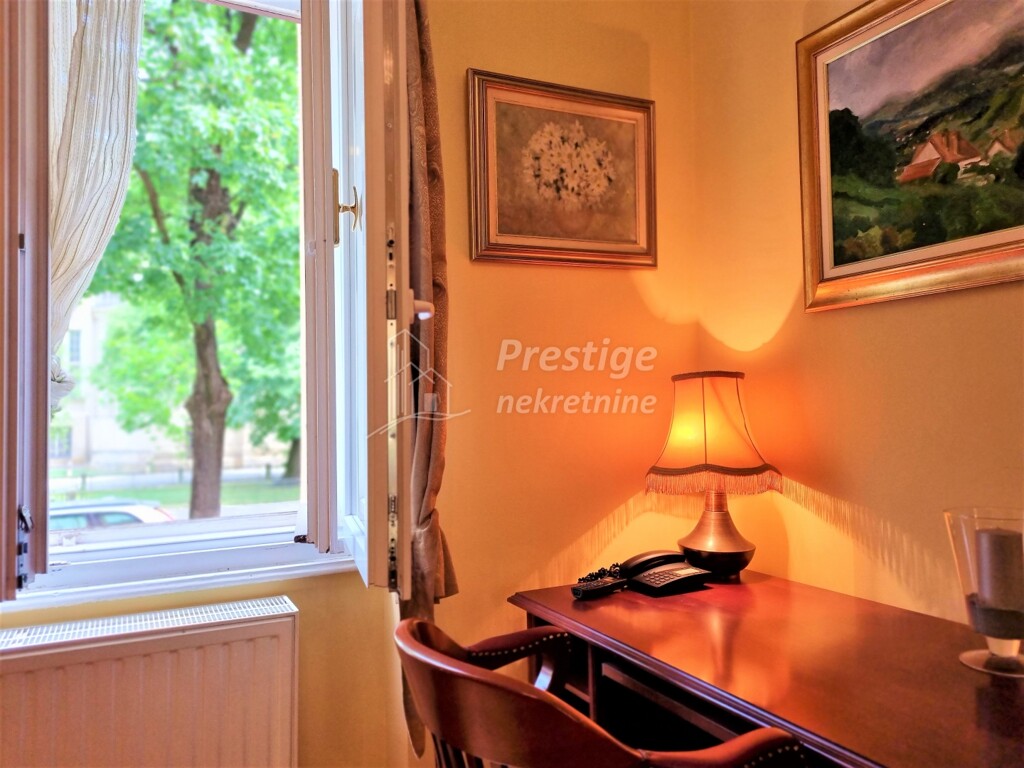 Image 4963667 - 4