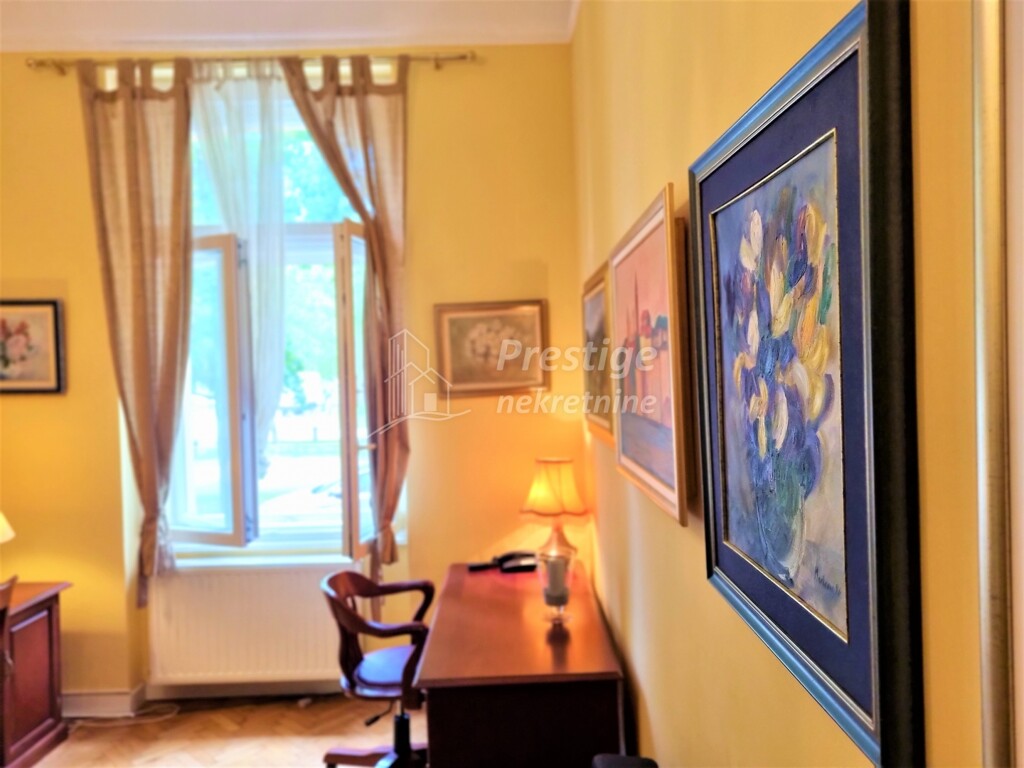 Image 4963667 - 9