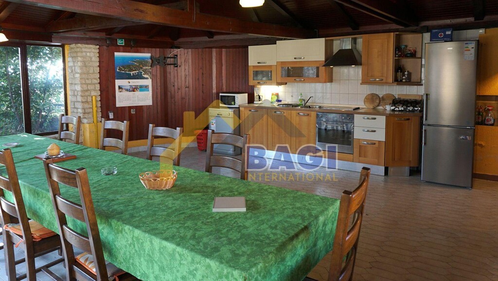 Image 4966702 - 9