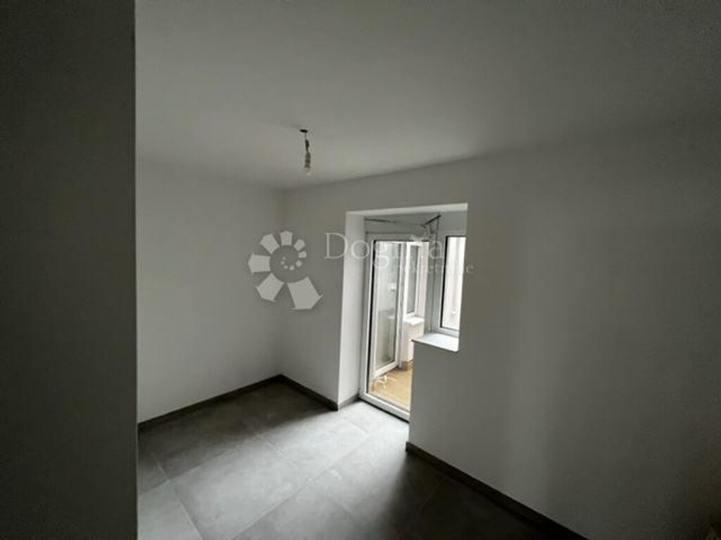 Image 4966734 - 6