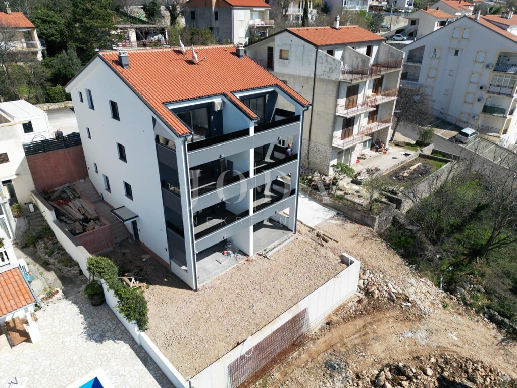 Image 4970327 - 1
