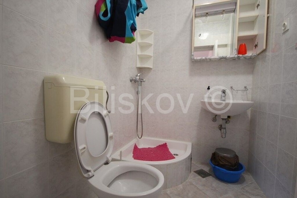 Image 4973440 - 14