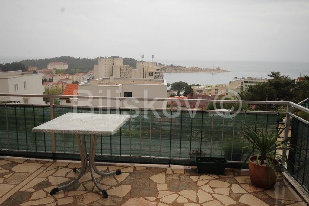 Image 4973440 - 5