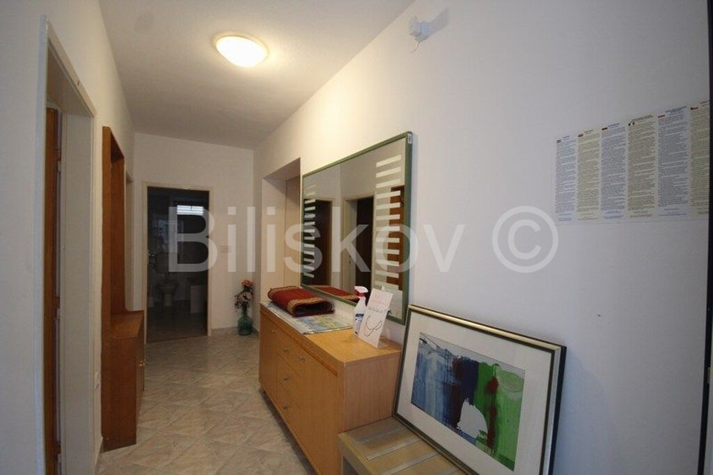 Image 4973440 - 10