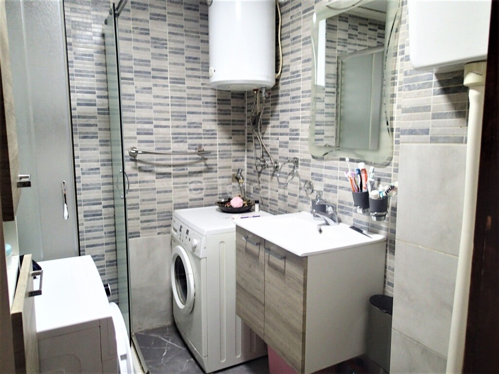 Image 4973460 - 17
