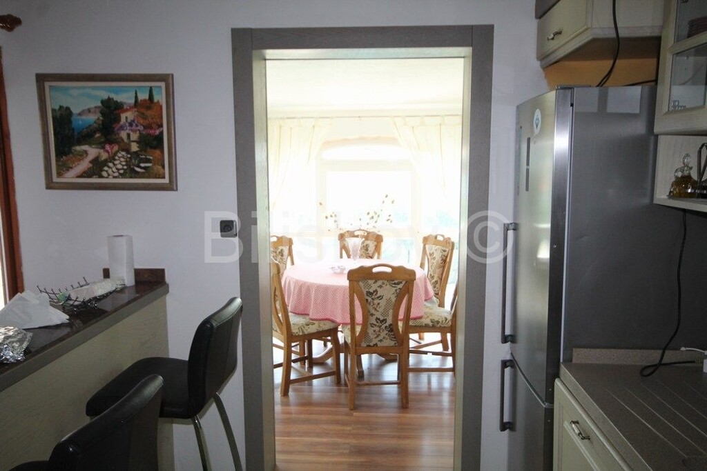 Image 4977031 - 8