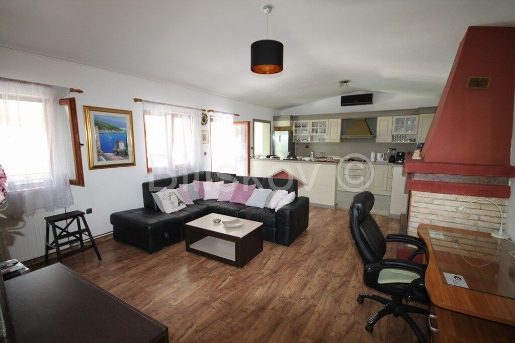 Image 4977031 - 6