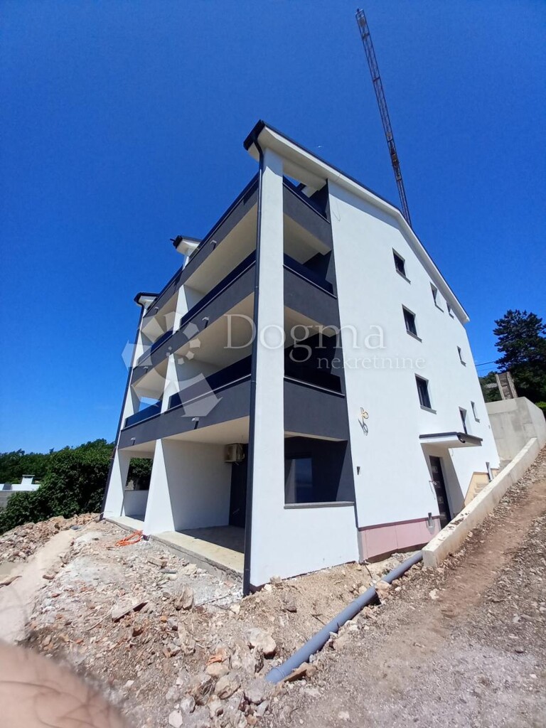 Image 4982833 - 3