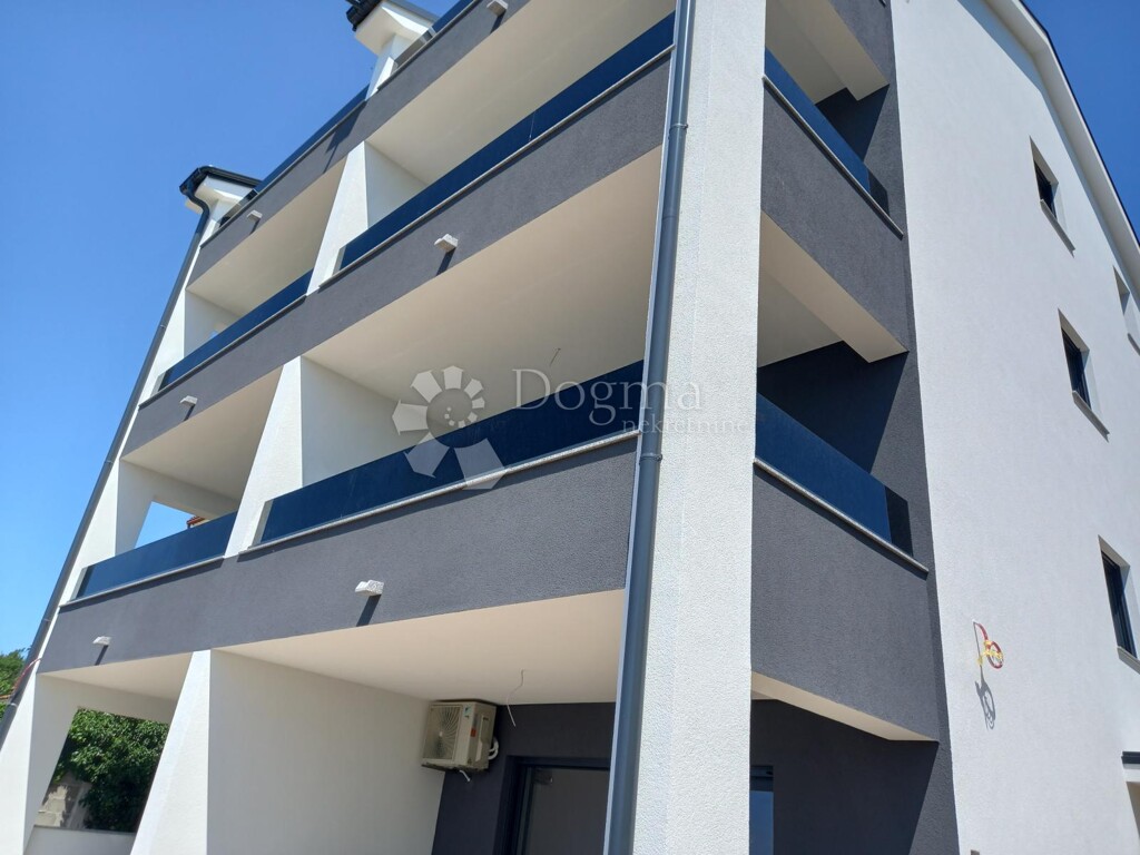 Image 4982833 - 2
