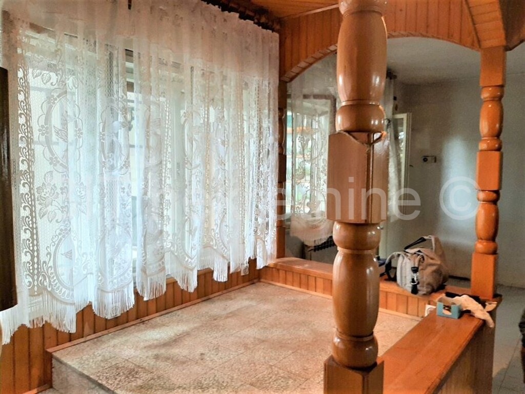 Image 4985142 - 11