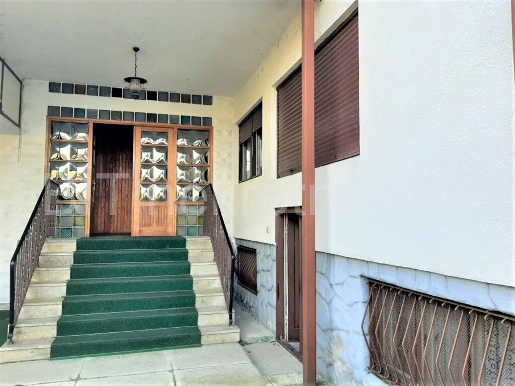 Image 4985142 - 8