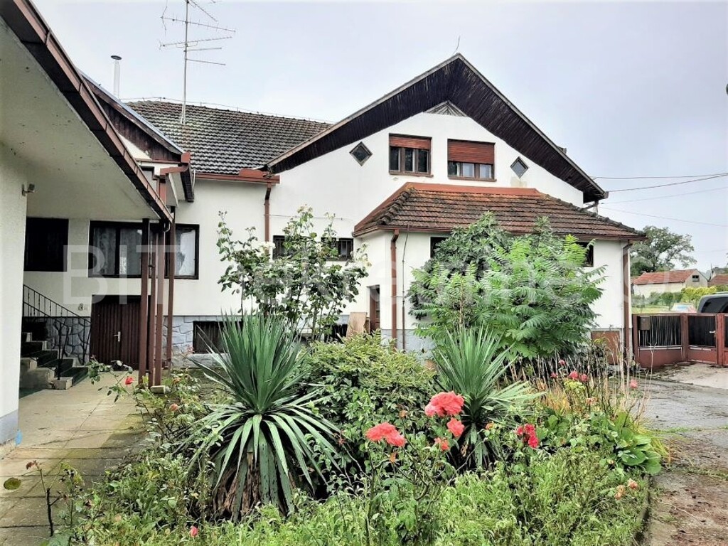 Image 4985142 - 18