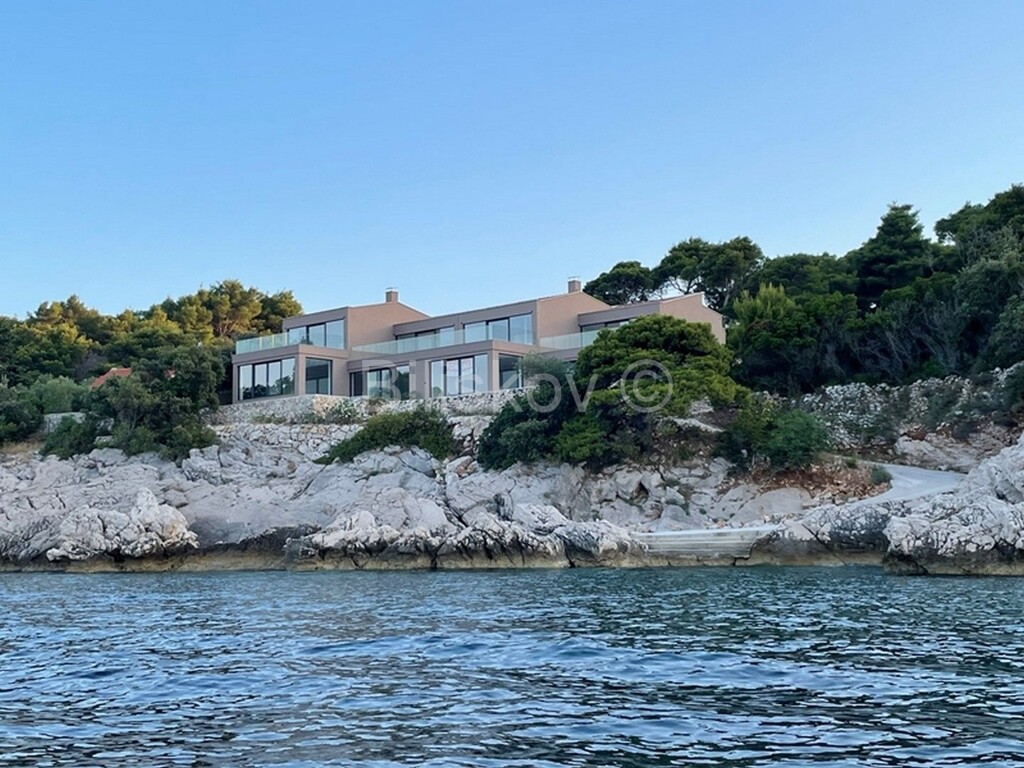 Image 4988014 - 1