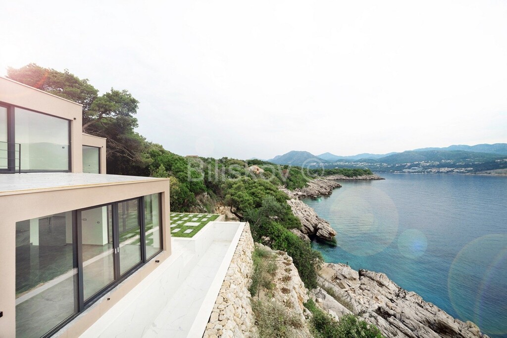 Image 4988014 - 12