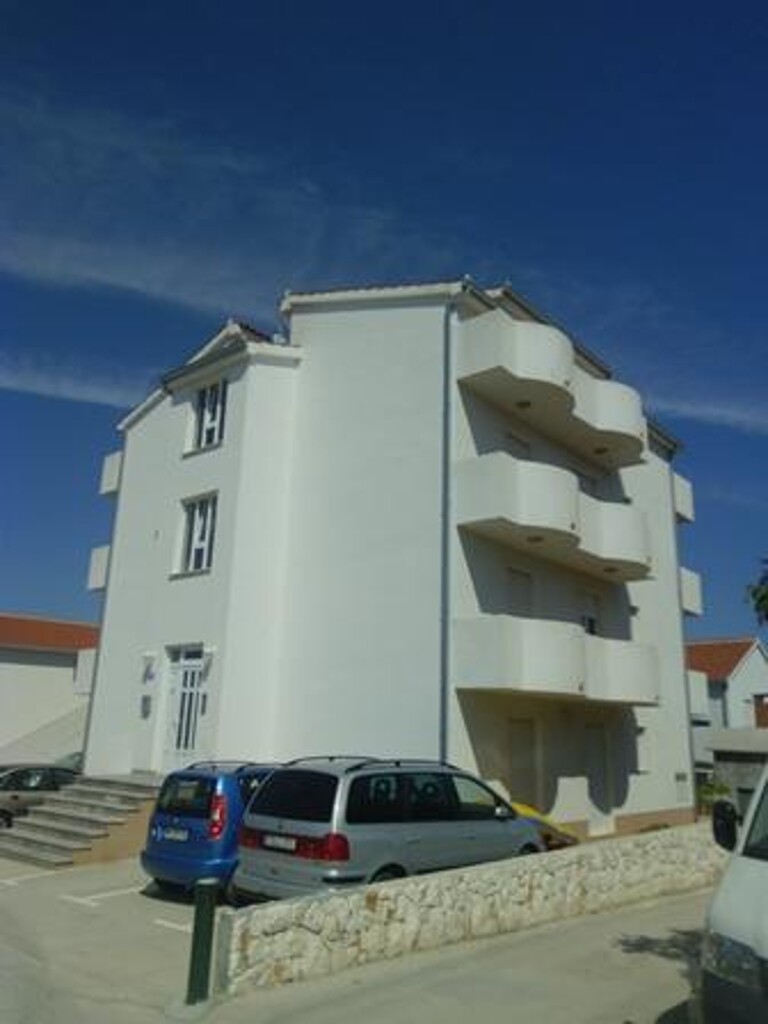 Image 4989415 - 3