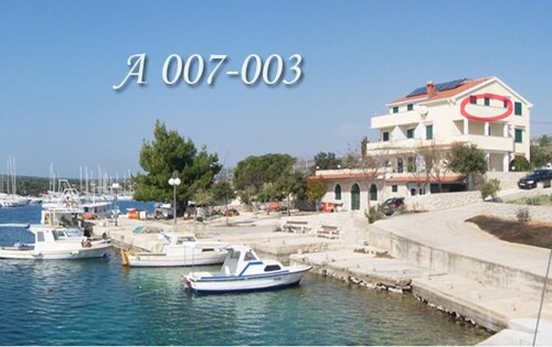 Thumbnail 4989599 - 8