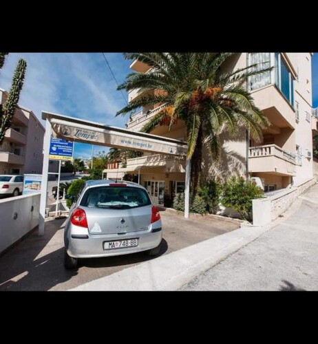 Thumbnail 4989732 - 2