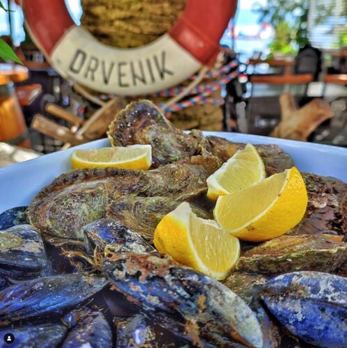 Thumbnail 4989820 - 4