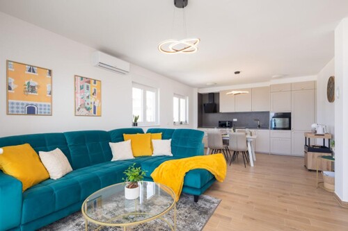 Thumbnail 4989879 - 10