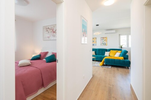 Thumbnail 4989879 - 21